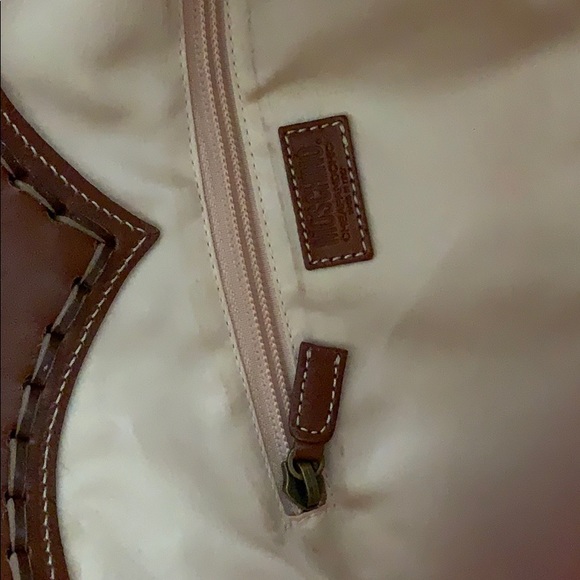 Purse - Picture 4 of 4